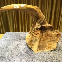 2019年客廳茶幾價(jià)格、報(bào)價(jià)及批發(fā)指南——崖柏茶幾篇