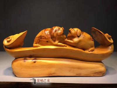 崖柏傳世珍品《如意雙豬》 太行萬年陳化老料與滿瘤奇韻的完美交融